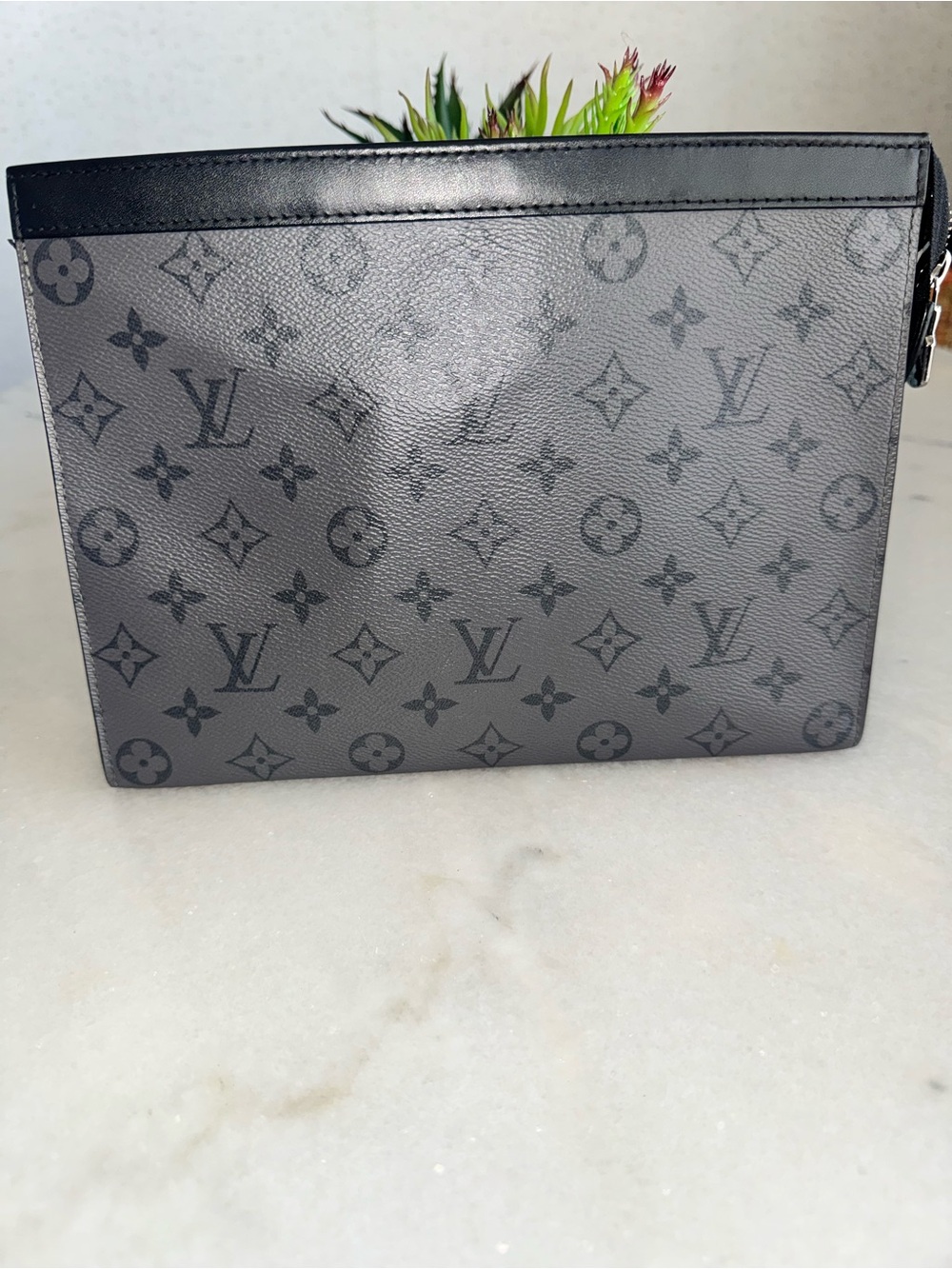Louis Vuitton Monogram Eclipse Toiletry Pouch — Black and Gray